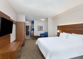 Holiday Inn Express & Suites BIRMINGHAM - INVERNESS 280 by IHG 5
