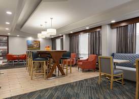 Hampton Inn Charlottesville 4