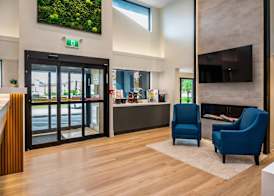 Comfort Inn 4