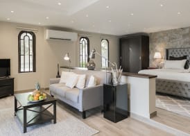 Secret Harbour Boutique Hotel and Marina 5