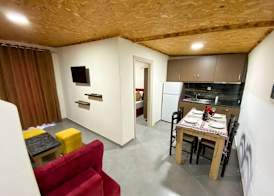 Full Moon Apartments 3