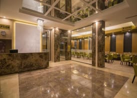 Sun Hotel 2