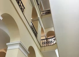 MONDRIAN Luxury Suites UNESCO Old Town 2