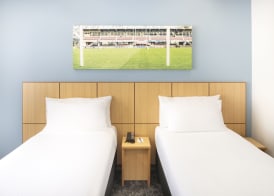 Mercure Brisbane Garden City 4