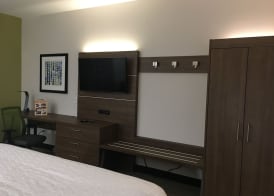 Holiday Inn Express GRAND ISLAND - NIAGARA FALLS by IHG 5