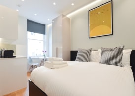 StayPrime Earls Court Serviced Apartments 4