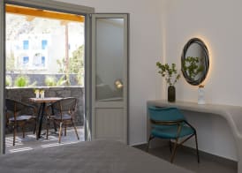 Mountain and Sea Suites 4
