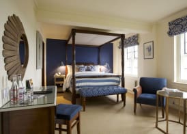 The Bear Of Rodborough Hotel 5