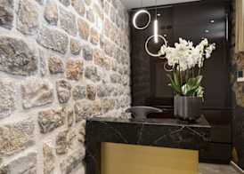 Sea Rocks Residence 2