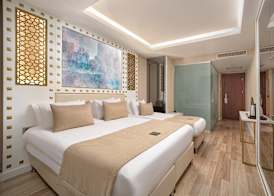 Great Fortune Hotel & Spa 5