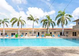 Delynne Boutique Hotel 5
