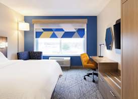 Holiday Inn Express FREDERICKSBURG SOUTHPOINT by IHG 5
