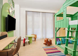Aloft by Marriott Beijing Huairou 3