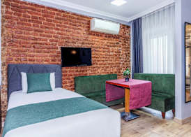 La Pera Suites Hotel 5