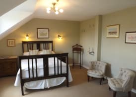 Wynnstay House 4