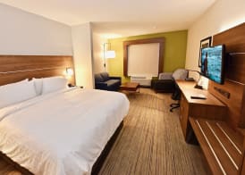 Holiday Inn Express & Suites PERRYVILLE I-55 by IHG 2