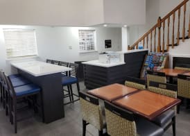 Days Inn by Wyndham Bishop 2