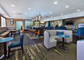 Hampton Inn Marysville 3
