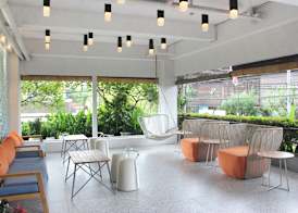 Koa D Surfer Hotel 3