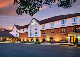 DoubleTree by Hilton Port Huron 4