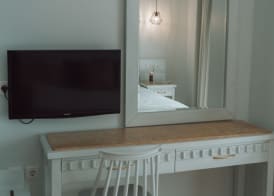 Dracos Hotel 2