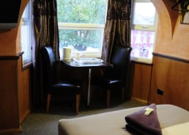 Cricklewood Lodge Hotel 5