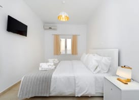 Iriana Suites 3