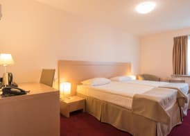 Riga Islande Hotel with FREE Parking 5