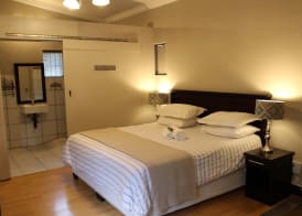 Cottonwood Guesthouse 4
