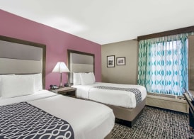 La Quinta Inn by Wyndham Radford 4