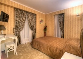 Family Hotel Agoncev 5