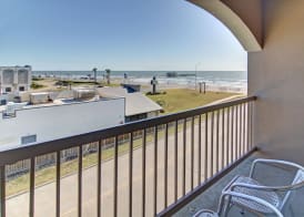 Spark by Hilton Galveston 3