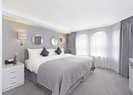 Mayfair House 3