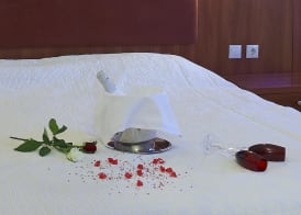 PARNIS PALACE Hotel Suites 3