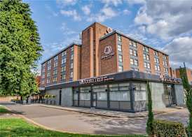DoubleTree by Hilton London Ealing 3