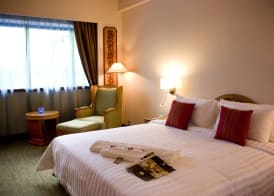 The CentrePoint Hotel 4