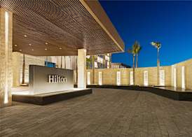 Hilton Cancun, an All-Inclusive Resort 2
