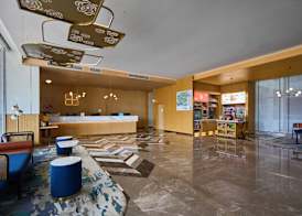 Hilton Garden Inn Kunming Dianchi 4