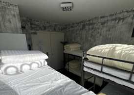 Amigo Budget Hotel 3