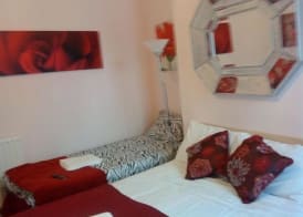 Priory Guest House 3