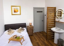 CADeS accommodation 2