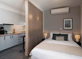 City View Penthouse with Large Terrace 4