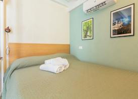 Dim's Apartments by Wonderful Italy 5