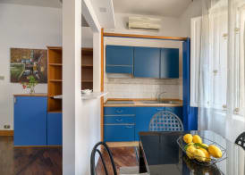 IzzHome Delightful 4