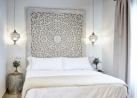 Moorea Boutique - Only Adults 4