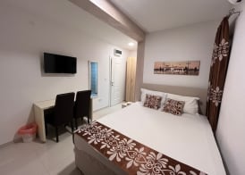 Pearl Apartments 4
