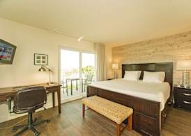Skipjack Resort & Marina 5