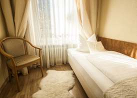 Hotel Loehr 5