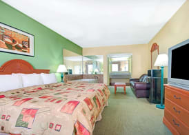 Super 8 by Wyndham Nashville Near Downtown / I-40 4