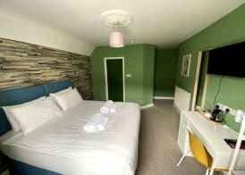 WiseStay 3